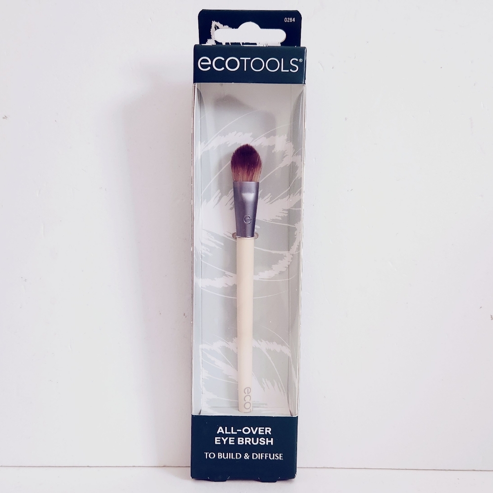 ⭐4/$15 Ecotools All-Over Eye Brush